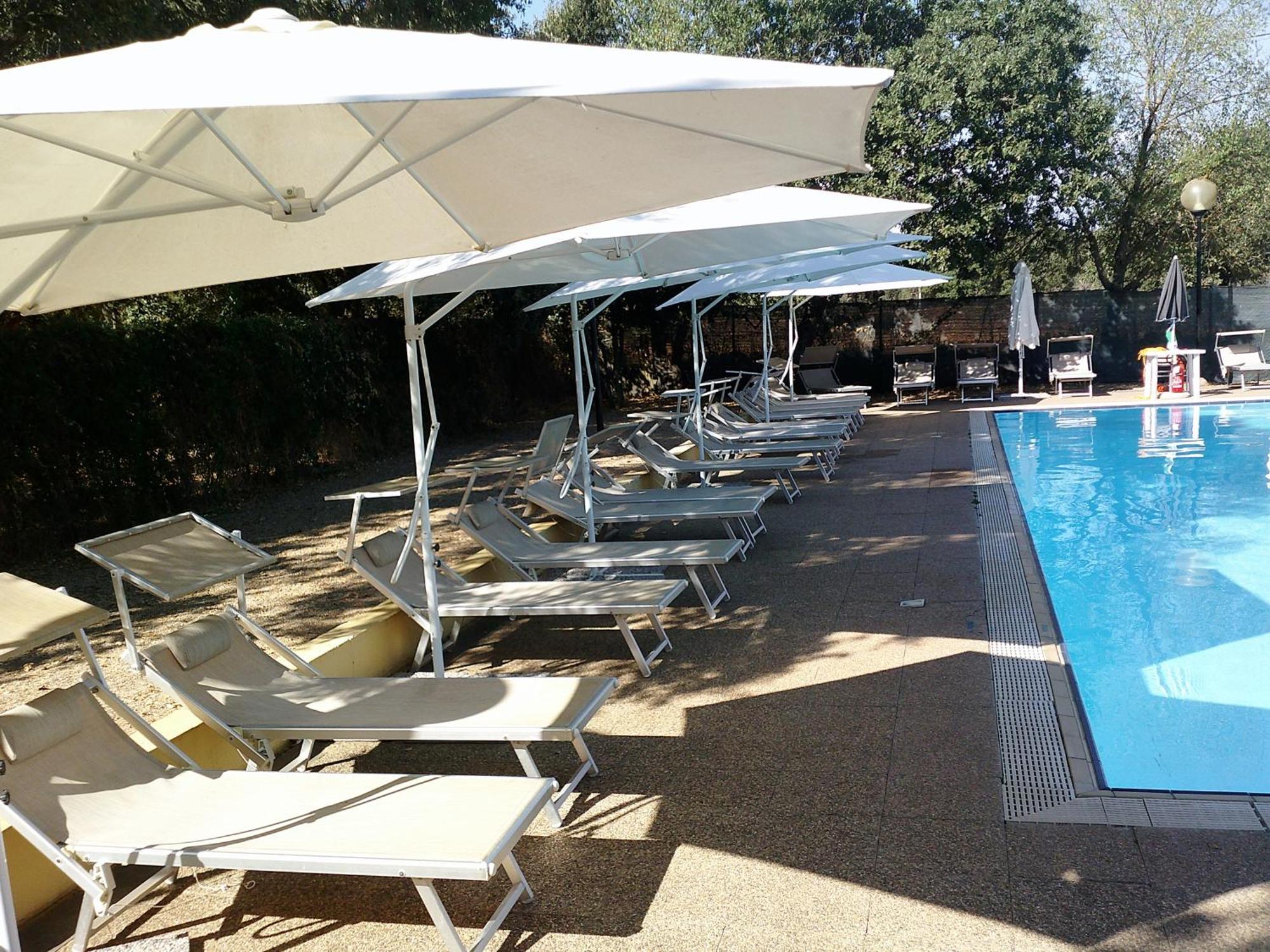 Nuraghe Ruiu Camping & Bungalow Norbello Dış mekan fotoğraf